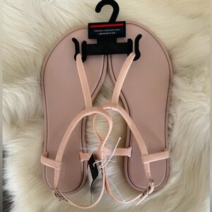 French Connection Dallas sandal